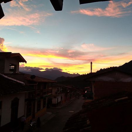 Hostal Naty Luna Jardín Exteriér fotografie