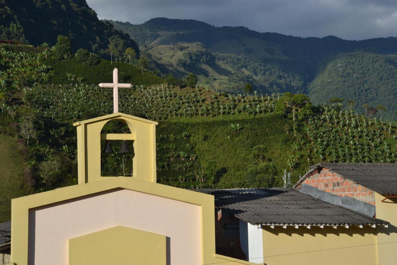 Hostal Naty Luna Jardín Exteriér fotografie